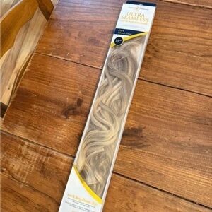 18" Ultra Seamless Clip In Hair Extensions Hair Extensions